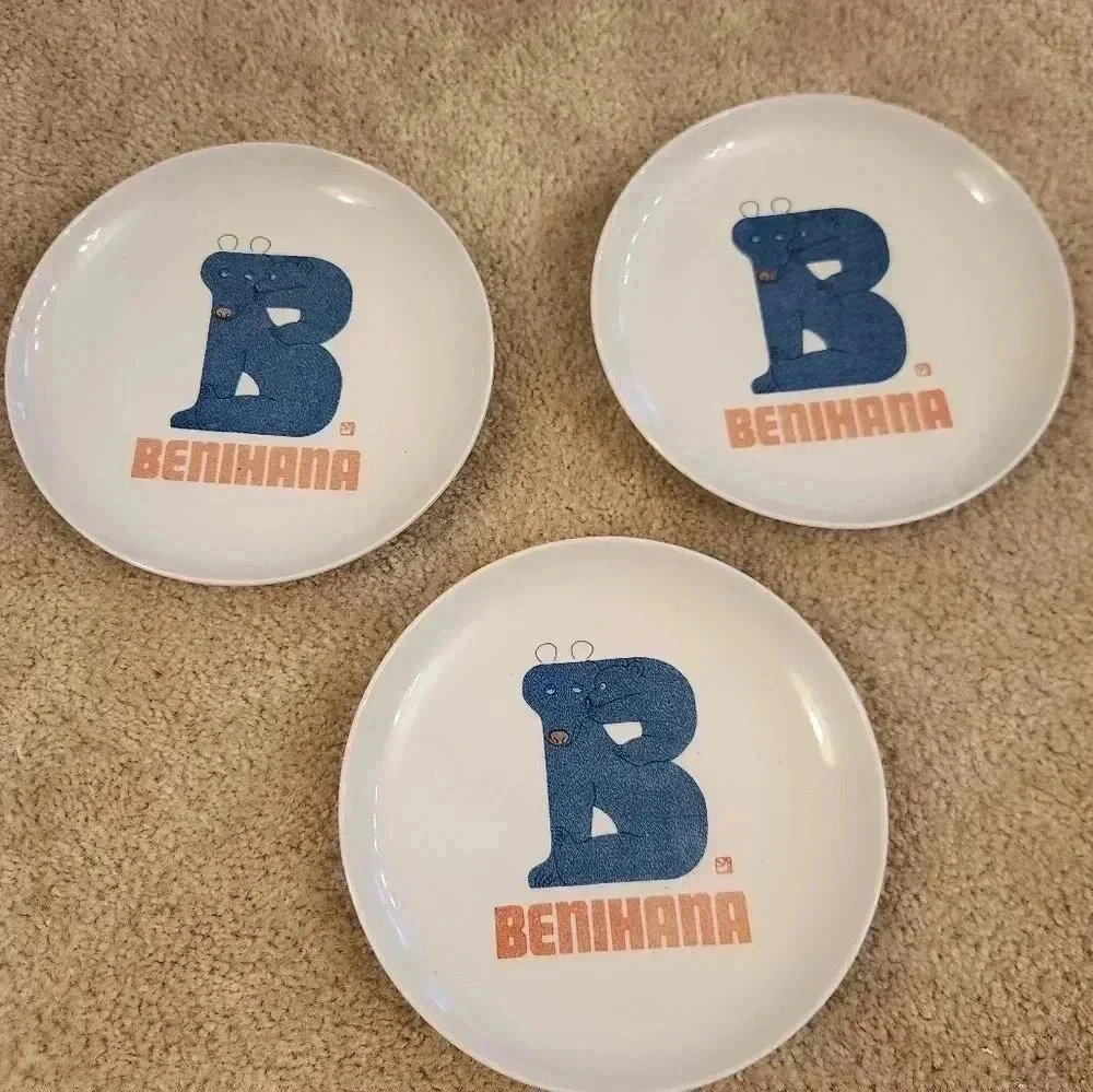 Vintage Benihana Dinner Plates Two Bears Made In Japan Set Of‎ 3 White